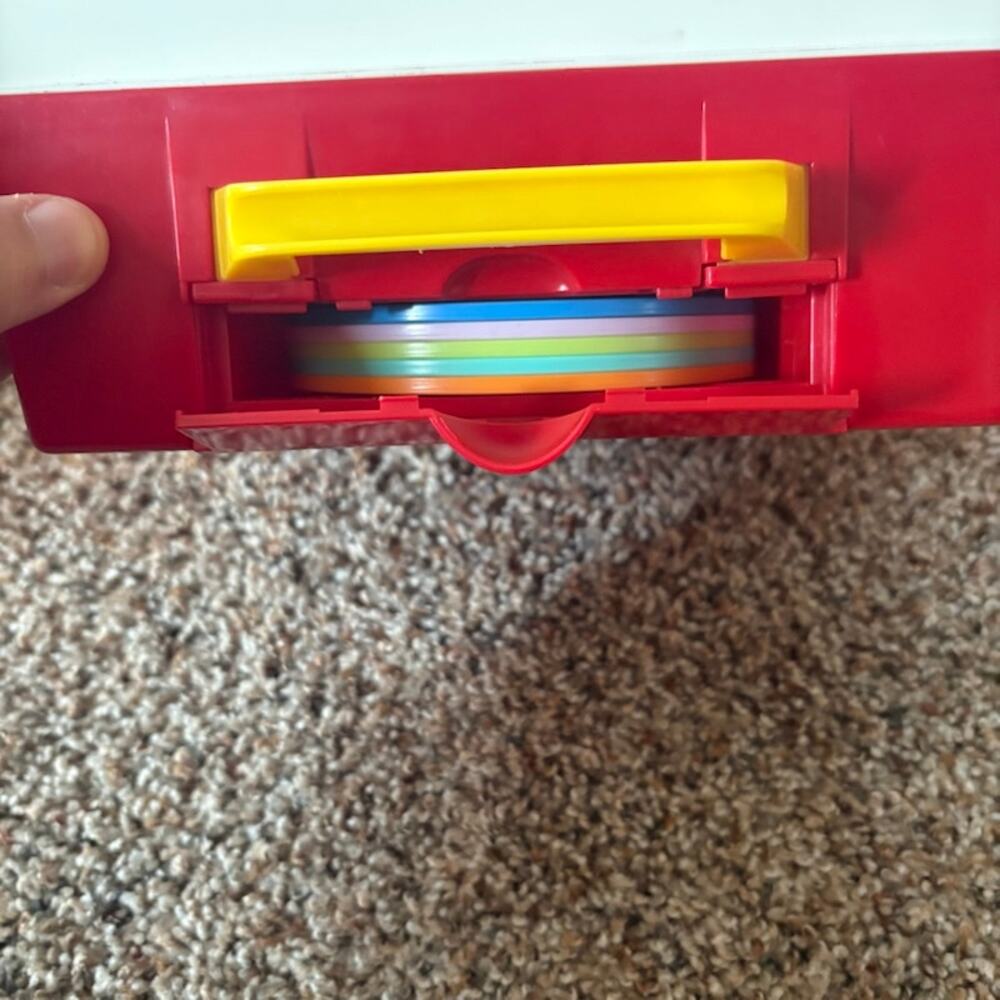 Fisher Price Record Player Music Box 5 Discs 10 Songs Tested Vintage Style - Picture 7 of 14